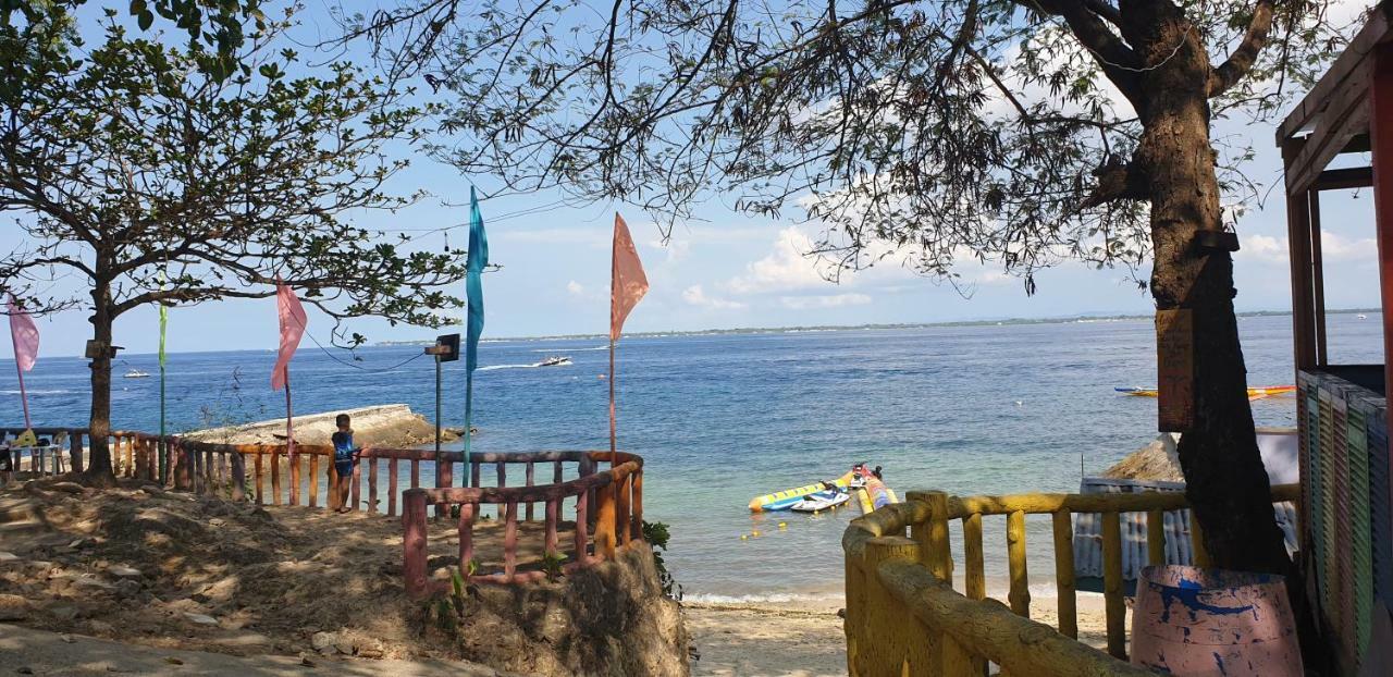 Mactan Newtown Condo With Garden And Ocean View 8Newtown Blvd Lapu-Lapu City Dış mekan fotoğraf