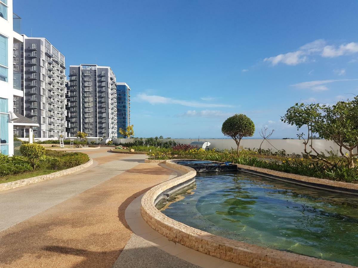 Mactan Newtown Condo With Garden And Ocean View 8Newtown Blvd Lapu-Lapu City Dış mekan fotoğraf
