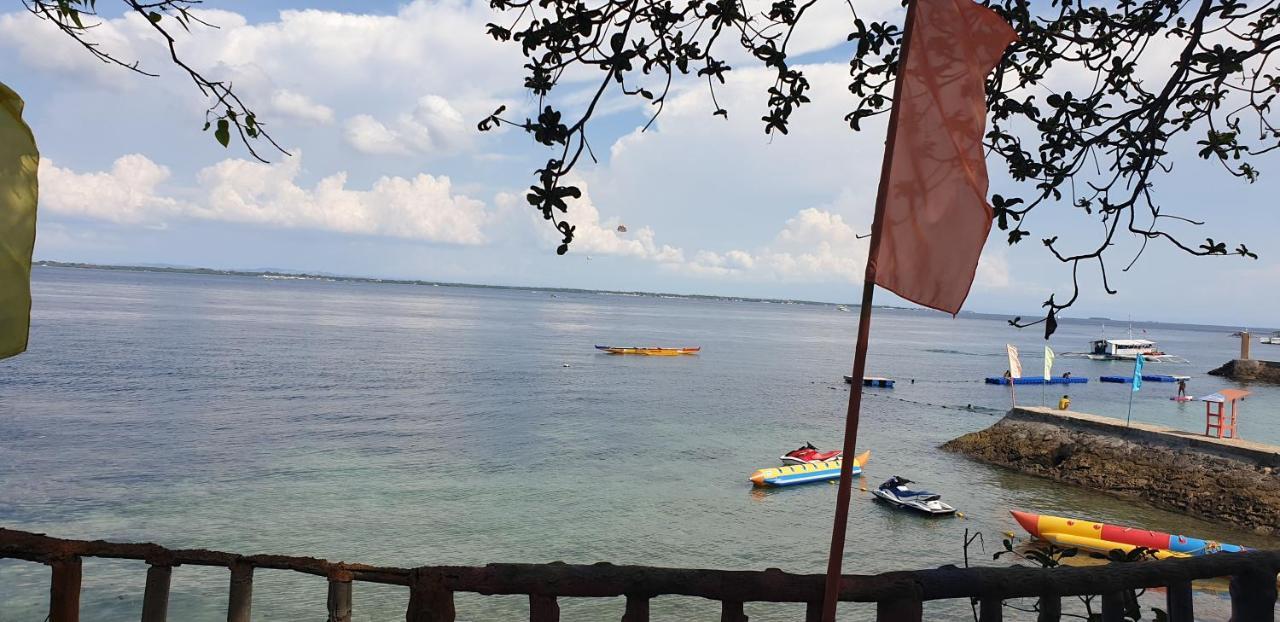 Mactan Newtown Condo With Garden And Ocean View 8Newtown Blvd Lapu-Lapu City Dış mekan fotoğraf