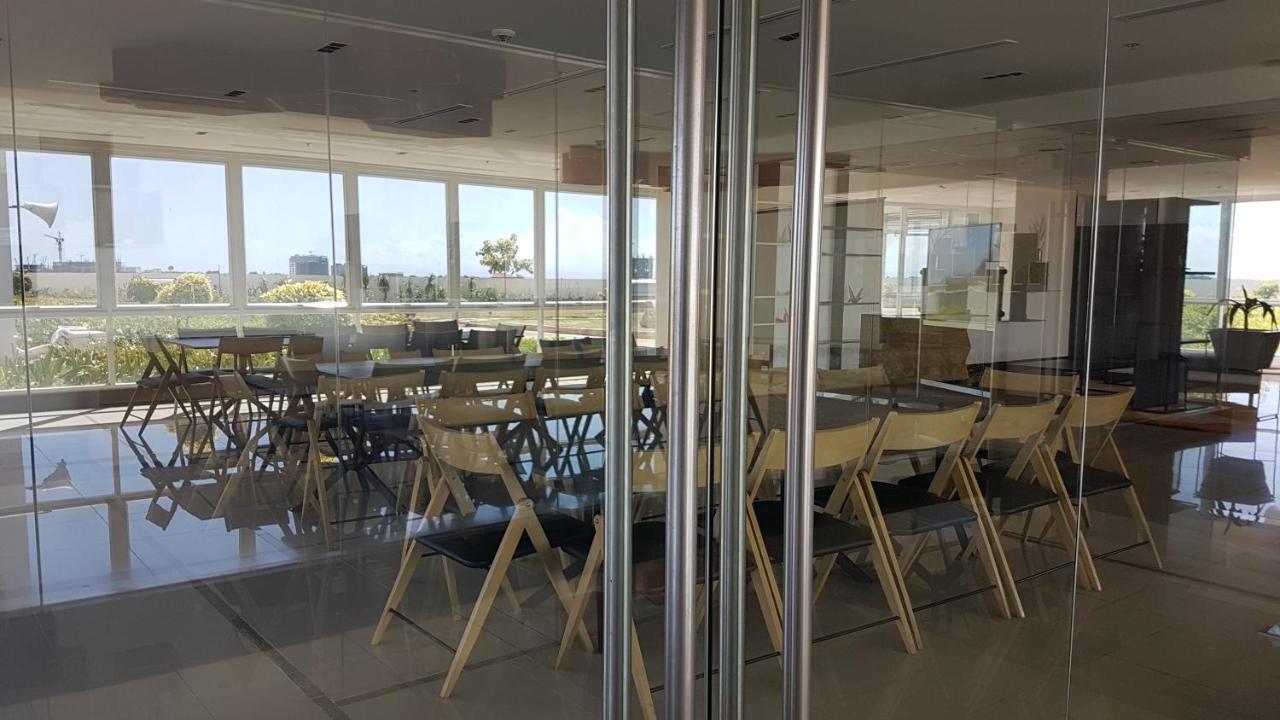 Mactan Newtown Condo With Garden And Ocean View 8Newtown Blvd Lapu-Lapu City Dış mekan fotoğraf